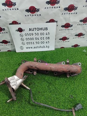 Выпускной коллектор (паук) с кислородным датчиком и теплозащитным