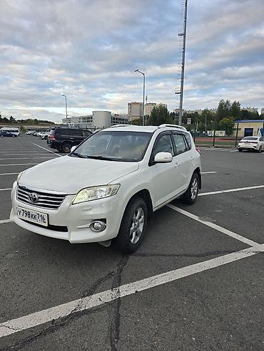 Toyota: Toyota RAV4: 2011 г., 2 л, Автомат, Бензин, Кроссовер — 3