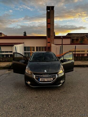 Sale cars: Peugeot 208: 1.4 l | 2012 year 245000 km. Coupe/Sports