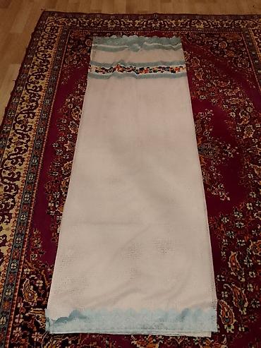 tafta parca: Əlcək toxunuşlu ağ dəsmallıq/parça - Material: qalın, dəlikli kanva — 1