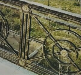 Barmaqlıqlar: Hər zövqə uyğun resotka ve məhəccər sifarisləri qəbul edirik. Resotka — 22