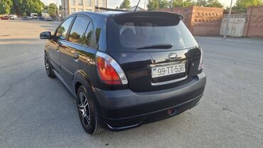 tap az maşinlar: Kia Rio: 1.5 l | 2008 il Hetçbek