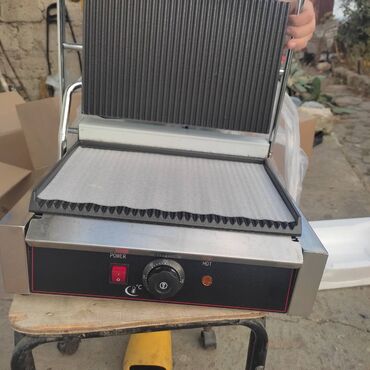 Dönər aparatları: Avadanliqlar yenidir islenmiyib. Hamısı birlikdə satilir. Ciddi — 1