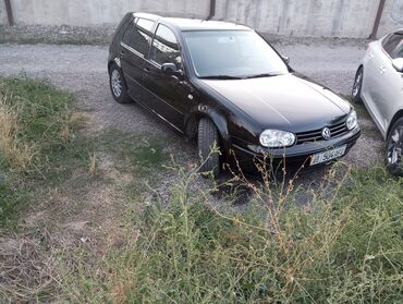 обмен машин ключ на ключ: Volkswagen Golf: 2001 г., 1.6 л, Механика, Бензин