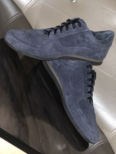 Tuflilər: Tuflilər, Carlo Pazolini, Ölçü: 43, rəng - Göy, İşlənmiş -da lalafo.az — 11 Tuflilər: Tuflilər, Carlo Pazolini, Ölçü: 43, rəng - Göy, İşlənmiş — 11