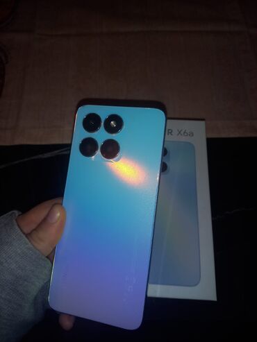 philips xenium x700: Honor X6a
