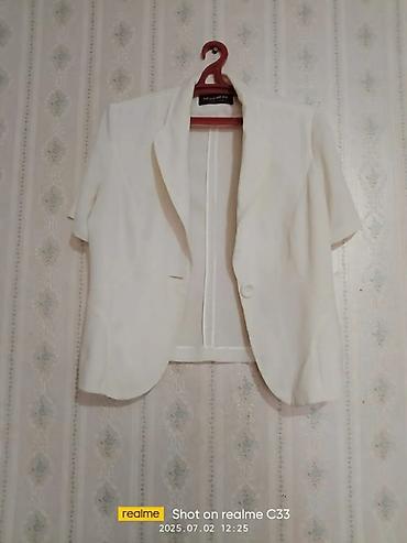 jordan jaket: Qısaqol ağ blezer/jaket - Brend: MisoMis (etiketdə göstərilib) - — 1
