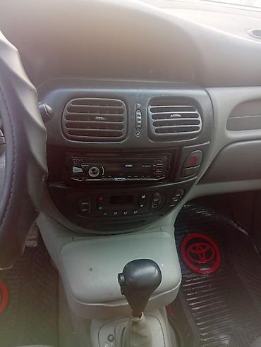 меган 2: Renault Scenic: 2001 г., Механика, Бензин, Хэтчбэк — 5