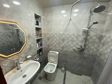 Köhnə tikili: Bakı, Yasamal, 2 otaqlı, Köhnə tikili, m. İnşaatçılar, 70 kv. m — 12