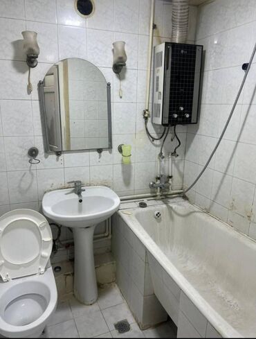 Uzunmüddətli kirayə evlər: 80 kv. m, 3 otaqlı -da lalafo.az — 7 Uzunmüddətli kirayə evlər: 80 kv. m, 3 otaqlı — 7