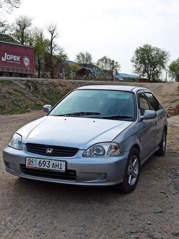 Honda: Honda Civic: 2000 г., 1.5 л, Автомат, Бензин, Седан