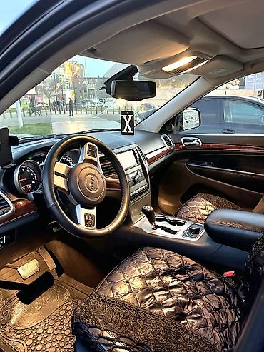 3 e30: Jeep Grand Cherokee: 3.6 l | 2012 il 90170 km Ofrouder/SUV — 5