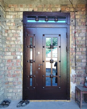 Двери для домов и квартир: Сохраним вашу безопасность и добавим стиль вашему дому! 🔒⚡ Наши — 2