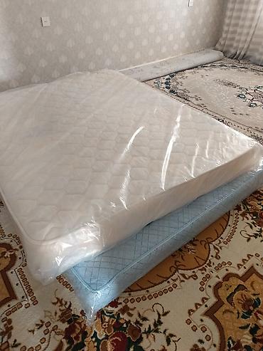 Matraslar: İki tərəfli ortopedik döşək - Ölçü: təxminən 200×200 sm (kvadrat — 8