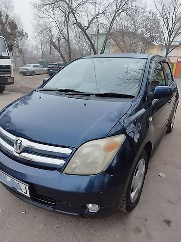 Toyota: Toyota ist: 2003 г., 1.3 л, Автомат, Бензин, Хэтчбэк — 3