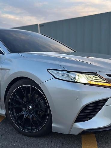 Toyota: Toyota Camry: 2020 г., 2.5 л, Автомат, Гибрид, Седан — 3