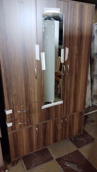 Dolablar: Yeni, Açılan, 3 qapılı Düz dolab, Dolab-asılqan, Türkiyə -da lalafo.az — 20 Dolablar: Yeni, Açılan, 3 qapılı Düz dolab, Dolab-asılqan, Türkiyə — 20