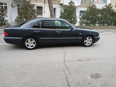 Mercedes-Benz: Mercedes-Benz E 230: 2.3 l | 1997 il Sedan -da lalafo.az — 11 Mercedes-Benz: Mercedes-Benz E 230: 2.3 l | 1997 il Sedan — 11