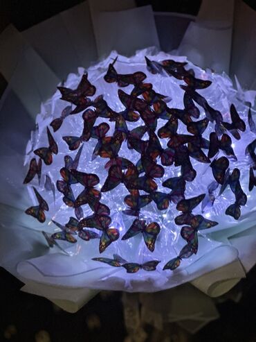 подарки на новый год бишкек: Букет бабочек