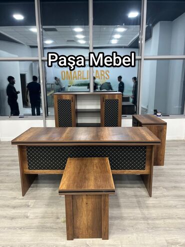 Ofis masaları: Yeni, Müdir üçün, Dördbucaq masa