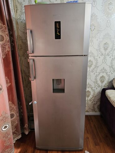 Soyuducular: Xolodelnik beko işlek veziyetde qiymet:400 manat unvan:genclik — 9