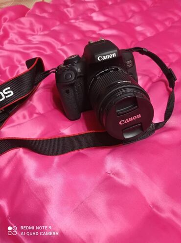 canon eos m: Зеркальный профессиональный фотоаппарат срочно!!! Почти новая не