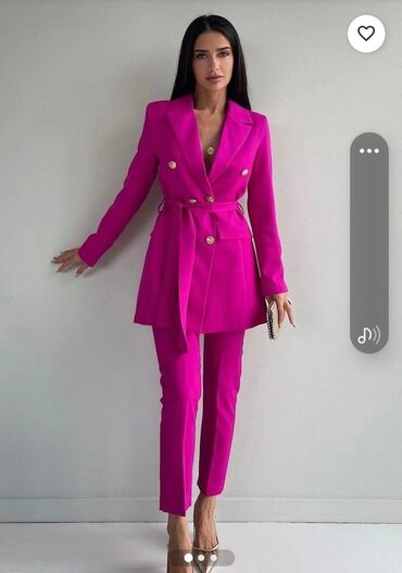 qaqa stili: 🌸 ŞƏXSI ELAN – SATILIR 🌸 💖 Qadın Kostyumu – Trendy & Şıq Stil 🔹
