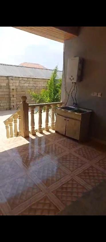 əmlak satışı: Ünvan Pirşağı ev 2 sot bələdiyyə sənəti qaz su işıq daima 8 daş — 3