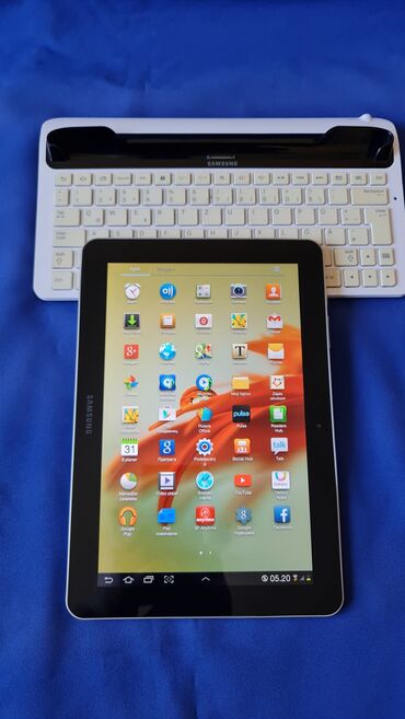 Tableti: Samsung Galaxy Tab A – 8.0 inča, beli + futrola sa tastaturomI jos — 47