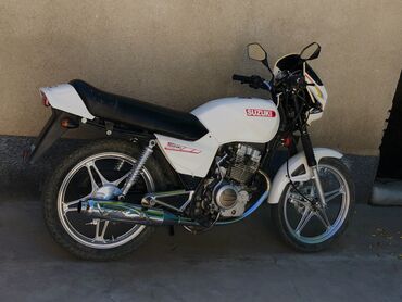 мотор от мотоцикла: Классический мотоцикл Suzuki, 125 куб. см, Бензин, Взрослый, Б/у