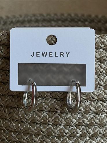 Aksesuarlar: Sırğalar tək qiymət -3,50azn Təsvir: - Rənglər: rose gold,qızıl,gümüş — 5