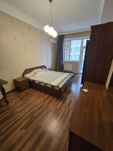 Divan və kreslo dəstləri: Divan, Divan — 9