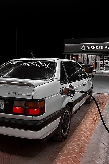 машина кузов: Volkswagen Passat: 1992 г., 1.8 л, Механика, Бензин, Седан — 2