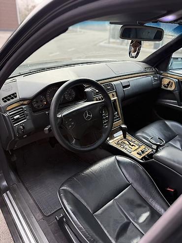 Mercedes-Benz: Mercedes-Benz E-Class: 1999 г., 4.3 л, Автомат, Бензин, Седан — 11