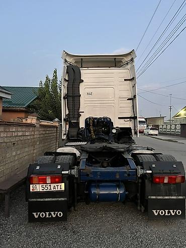 присепы: Тягач, Volvo, 2003 г., Без прицепа — 6