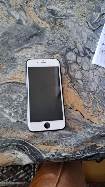 Apple iPhone: IPhone 6, 16 ГБ, Серебристый, Отпечаток пальца