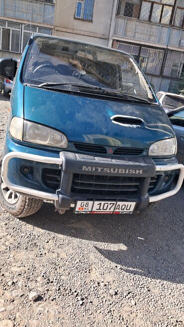 грязевая шина: Mitsubishi Delica: 1995 г., 3 л, Механика, Дизель, Жол тандабас