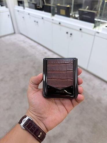 ipon 12: Vertu 512 GB, rəng - Qəhvəyi — 9