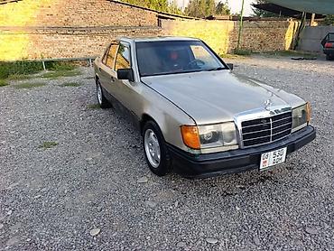 tir: Mercedes-Benz W124: 1986 г., 2.3 л, Седан — 4