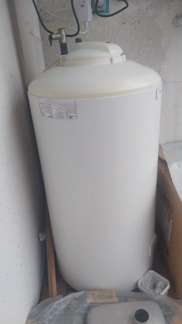 ariston servis: Ariston 100 l