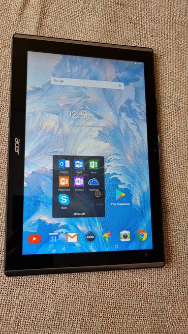 Samsung: Samsung Galaxy S22 Plus — 30