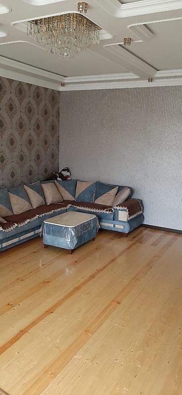 künc divan gəncə: Uqlavoy divan. 550azn. yeni kimidir. Bazalidi. Pufik hediyye ünvan — 1