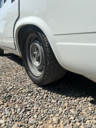 Ehtiyat hissələri: VAZ (LADA) FoRMULA, 5.6 l, Benzin, Yeni