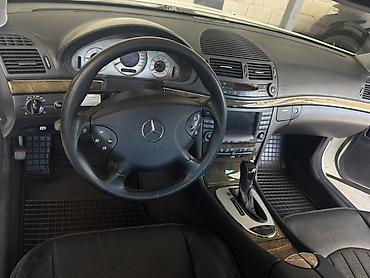 авто химии: Mercedes-Benz E-класс AMG: 2004 г., 5.5 л, Автомат, Бензин, Седан — 7