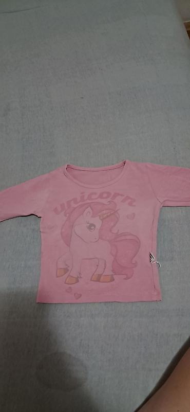 Paketi dečije odeće: Komplet dečijih majica i bodija za devojčice: - Siva bezrukavna — 8