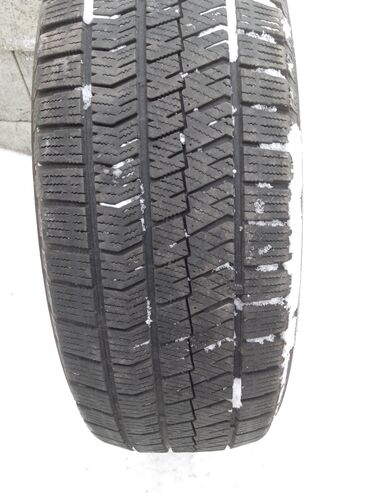 Шины: Шины 225 / 60 / R 17, Зима, Б/у, 1 шт, Легковые, Япония, Bridgestone