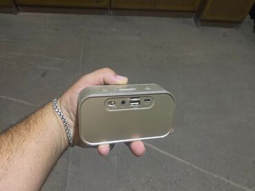xiaomi bluetooth: Yeni Kolonka, Növ - Portativ, rəng - Qızılı