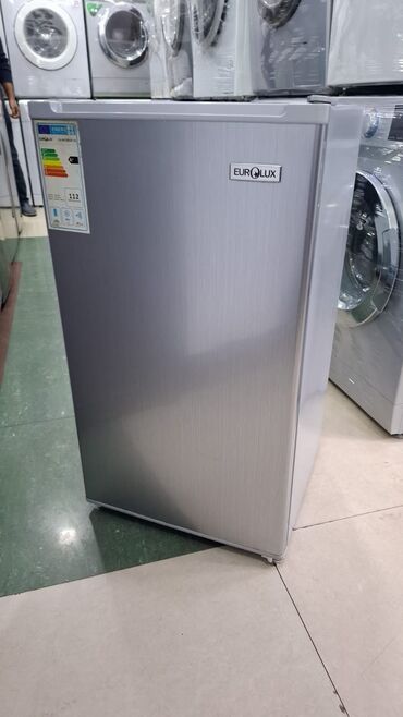 Paltaryuyan maşınlar: Eurolux mini soyuducu - Rəng: gümüş (inox effektli ön panel) - Tip