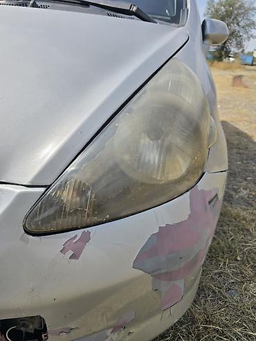 торг: Honda Jazz: 2002 г., 1.4 л, Механика, Бензин, Хэтчбэк — 3