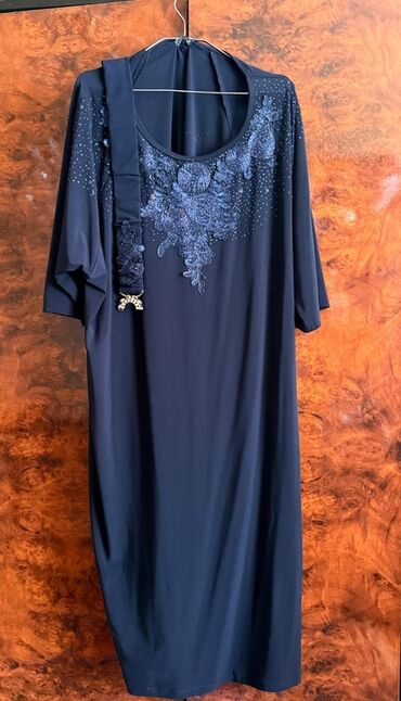 Ziyafət donları: Bu geyim qadınlar üçün nəzərdə tutulmuş müxtəlif üslublu iki paltardan -da lalafo.az — 25 Ziyafət donları: Bu geyim qadınlar üçün nəzərdə tutulmuş müxtəlif üslublu iki paltardan — 25